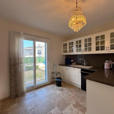 Villa The Blue Mansion - Charming Family In Cesme